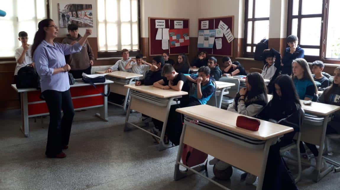  İstiklal Ortaokulu ve Cumhuriyet Ortaokulu Öğrencilerine Okulumuz Tanıtıldı.